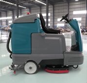 JCH05 Ride-on Sweeper